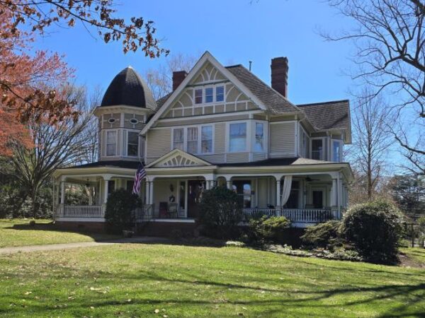 2025 Home and Garden Tour - Image 7