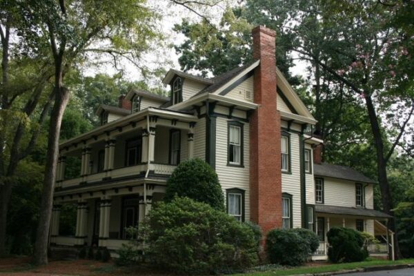 2025 Home and Garden Tour - Image 9